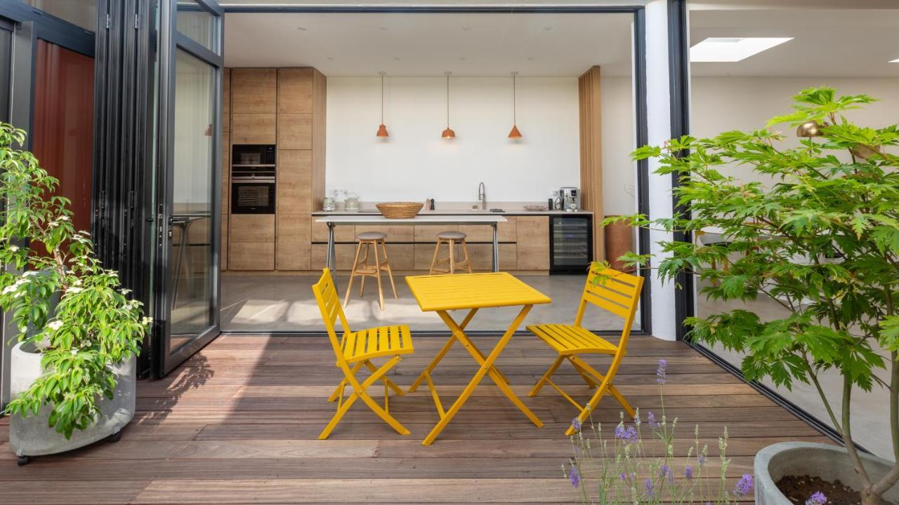 Maison-loft De Standing Autour De Son Patio Villa