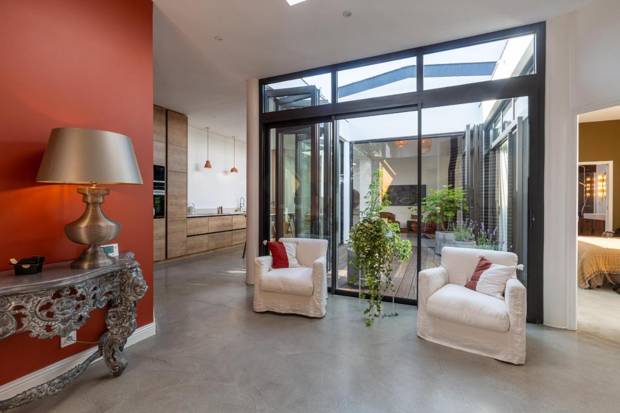 Villa Maison-loft De Standing Autour De Son Patio *
