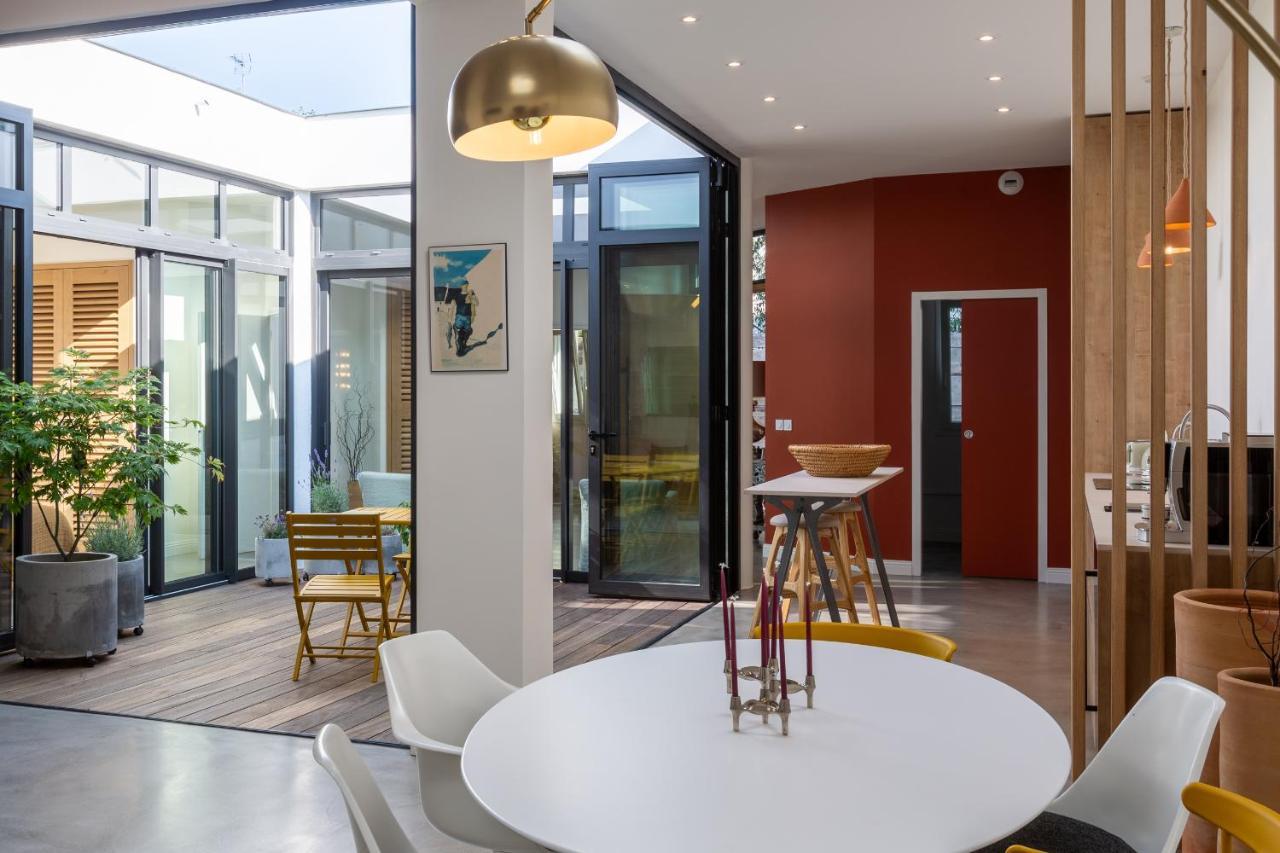 Maison-loft De Standing Autour De Son Patio Villa